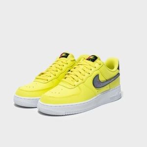 Meet your Posher, Clary